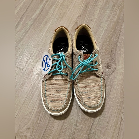 NWT TWISTED X WOMEN'S BOAT SHOES- SIZE 8M - Picture 1 of 8